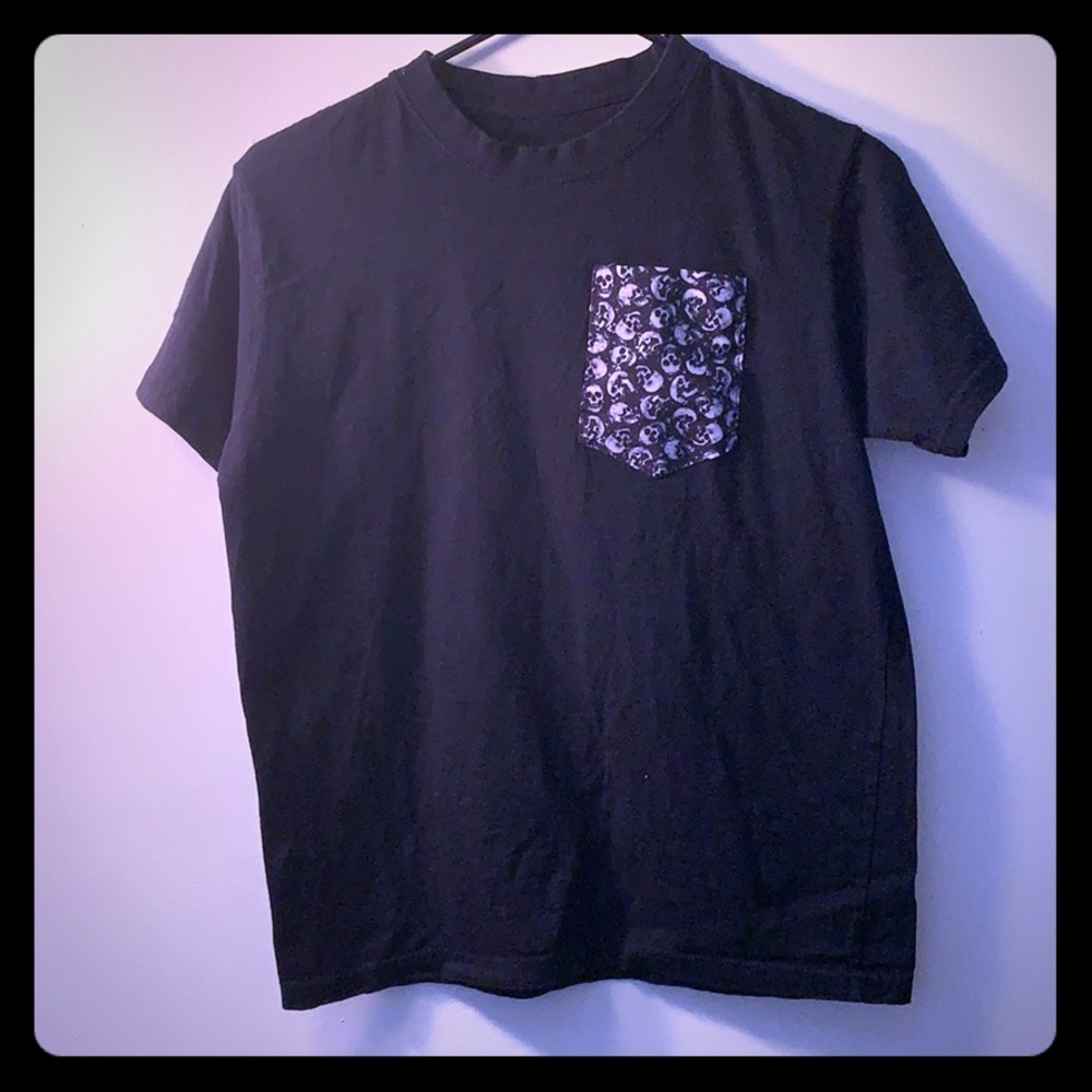 Gothic Skull pocket shirt